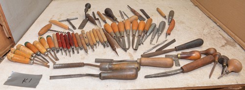 Chip carving pattern maker